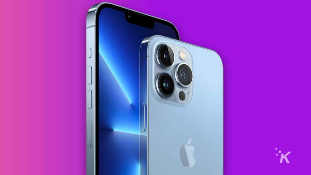 iPhone 13 Proのカメラとスクリーン
