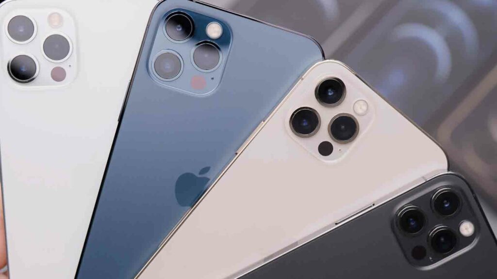 iPhoneが扇状に広がる